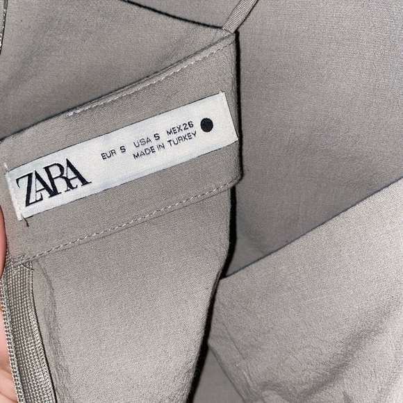 Grey mini dress, so flattering, BRAND NEW - Picture 2 of 7